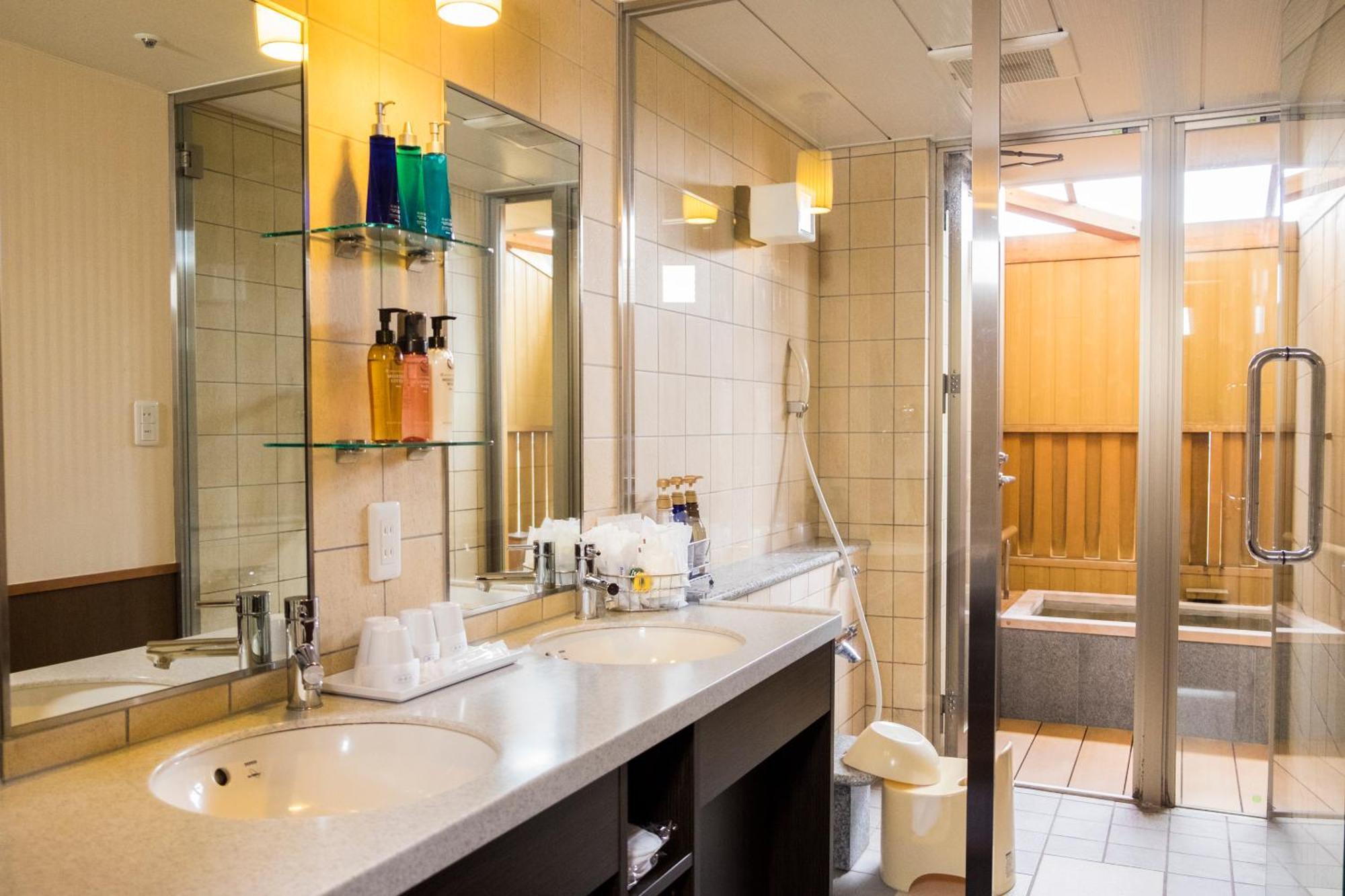 Kintarou Onsen Hotel Uozu Zewnętrze zdjęcie