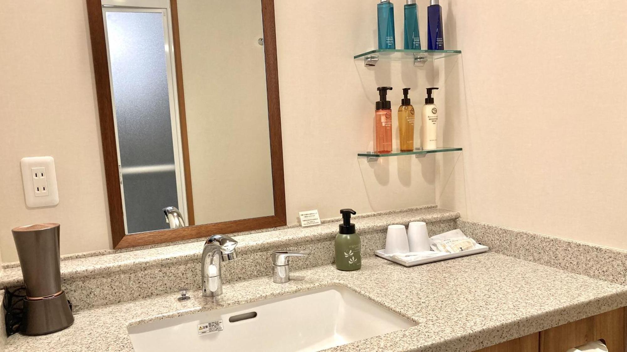 Kintarou Onsen Hotel Uozu Zewnętrze zdjęcie